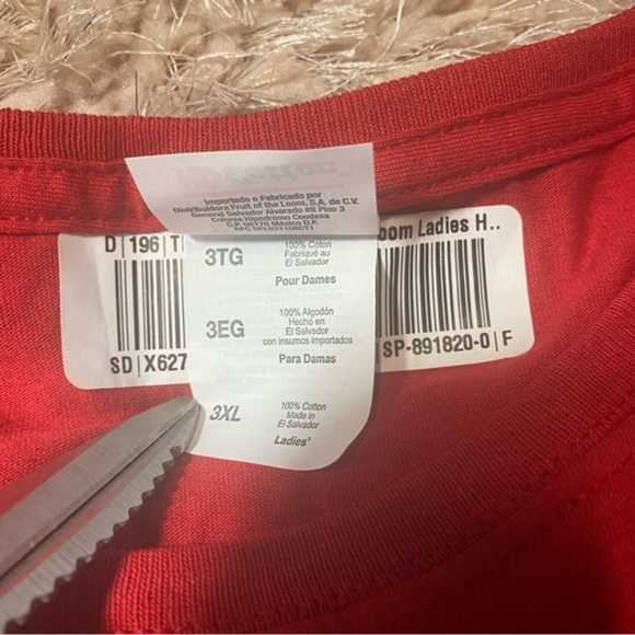 Fruit Of The Loom June Girl Red T-Shirt Women’s Size 3XL - Picture 9 of 10